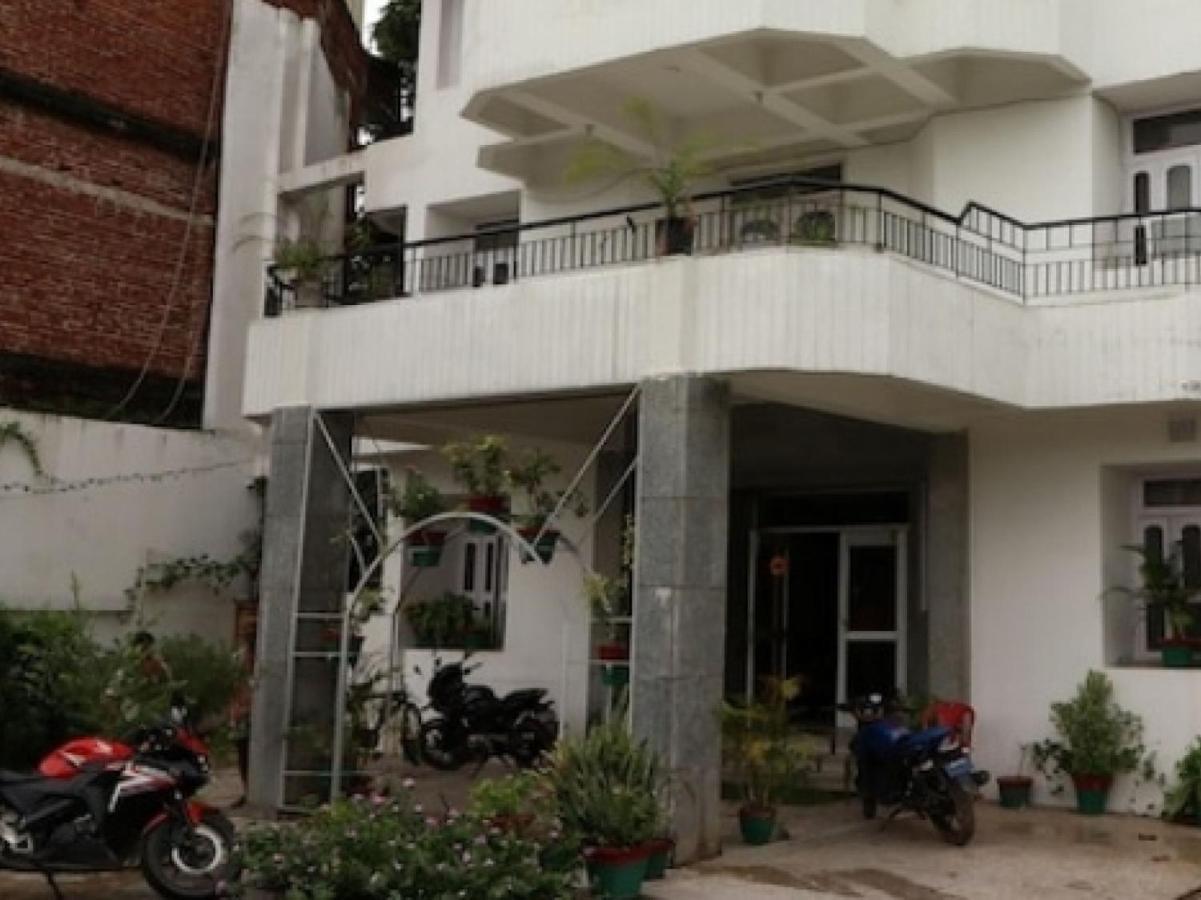 Oyo 80830 Hotel Buddha International Bodh Gaya Luaran gambar