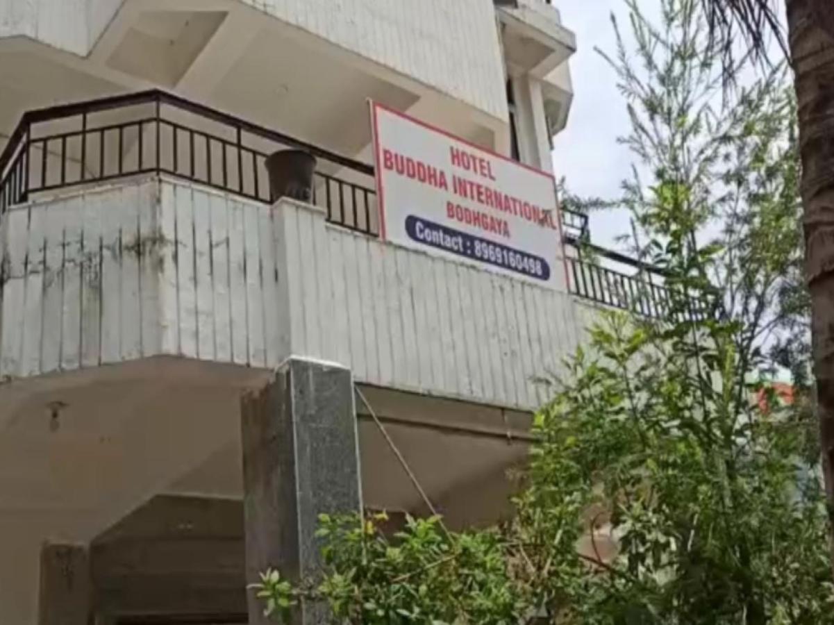 Oyo 80830 Hotel Buddha International Bodh Gaya Luaran gambar