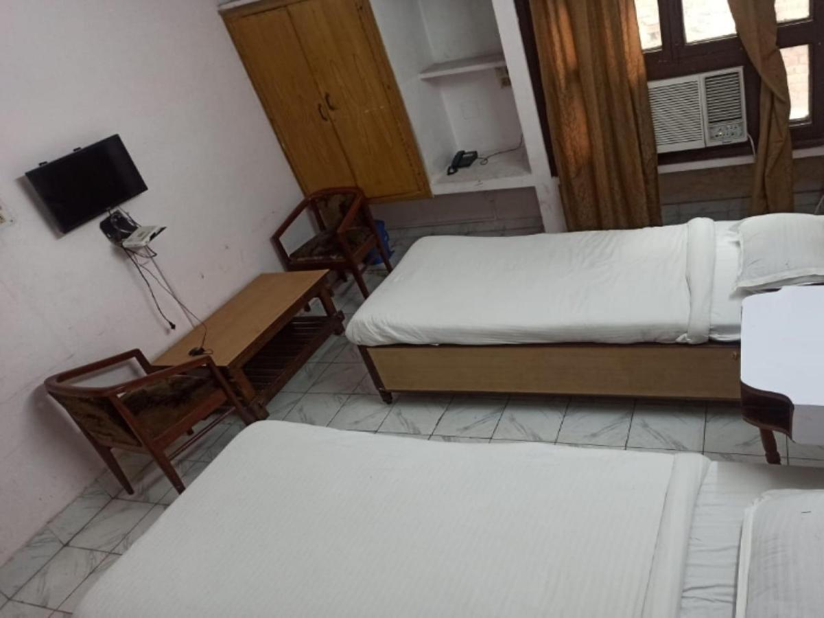 Oyo 80830 Hotel Buddha International Bodh Gaya Luaran gambar
