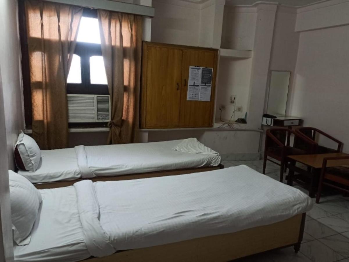 Oyo 80830 Hotel Buddha International Bodh Gaya Luaran gambar