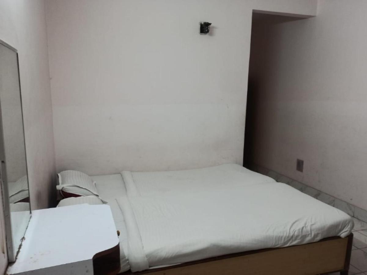 Oyo 80830 Hotel Buddha International Bodh Gaya Luaran gambar